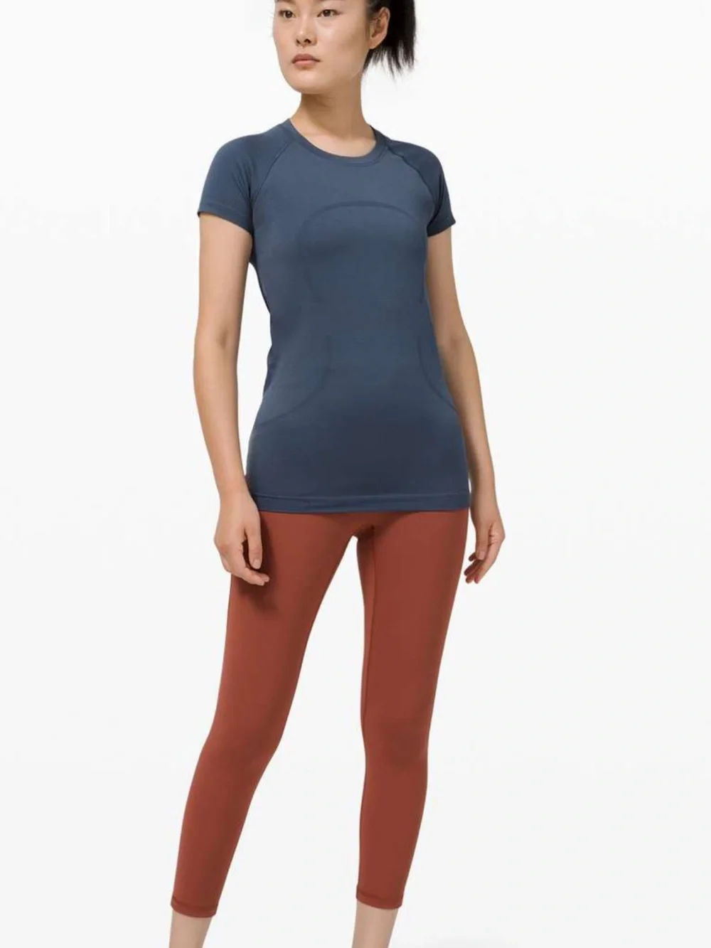Lululemon Women’s SwiftlyTech Short Sleeve Shirt-black size 4
